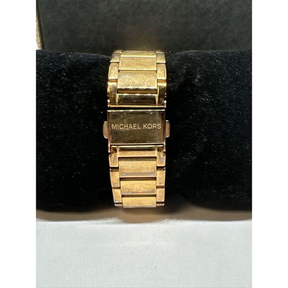 Michael Kors Parker MK5491 Women\'s Gold Stainless Steel Analog Dial Watch JNA204 main image 9